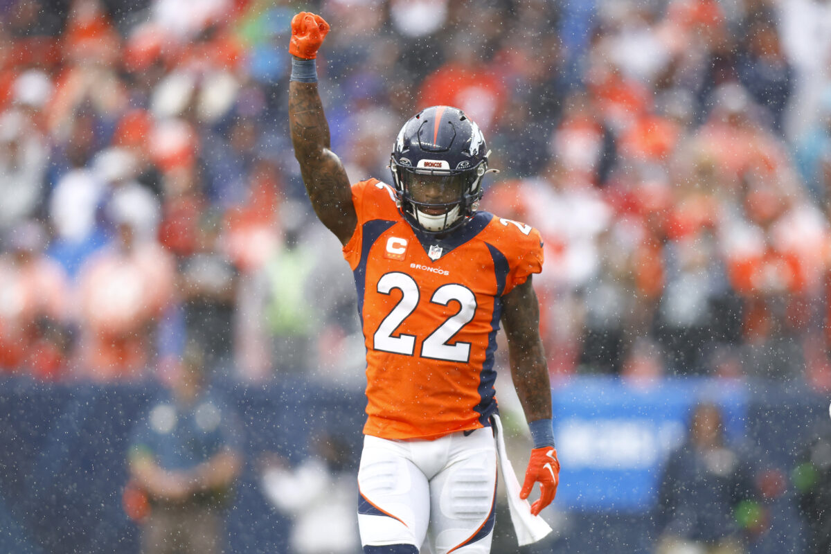 Broncos safety Kareem Jackson flying to New York to meet with Roger Goodell