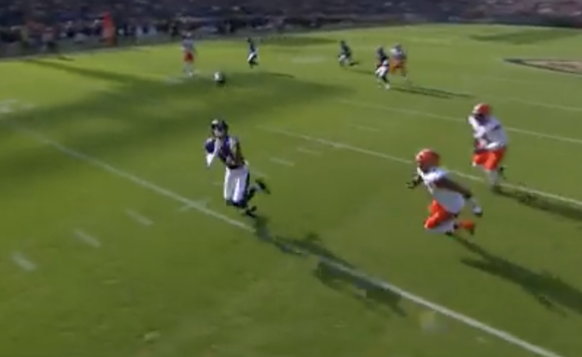 Kyle Hamilton’s pick-6 off Deshaun Watson was so absurd that the camera couldn’t even keep up