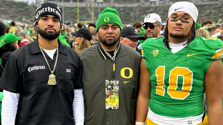 ‘It’s a father’s dream:’ Behind Matayo and DJ Uiagalelei stands Big Dave, a proud dad