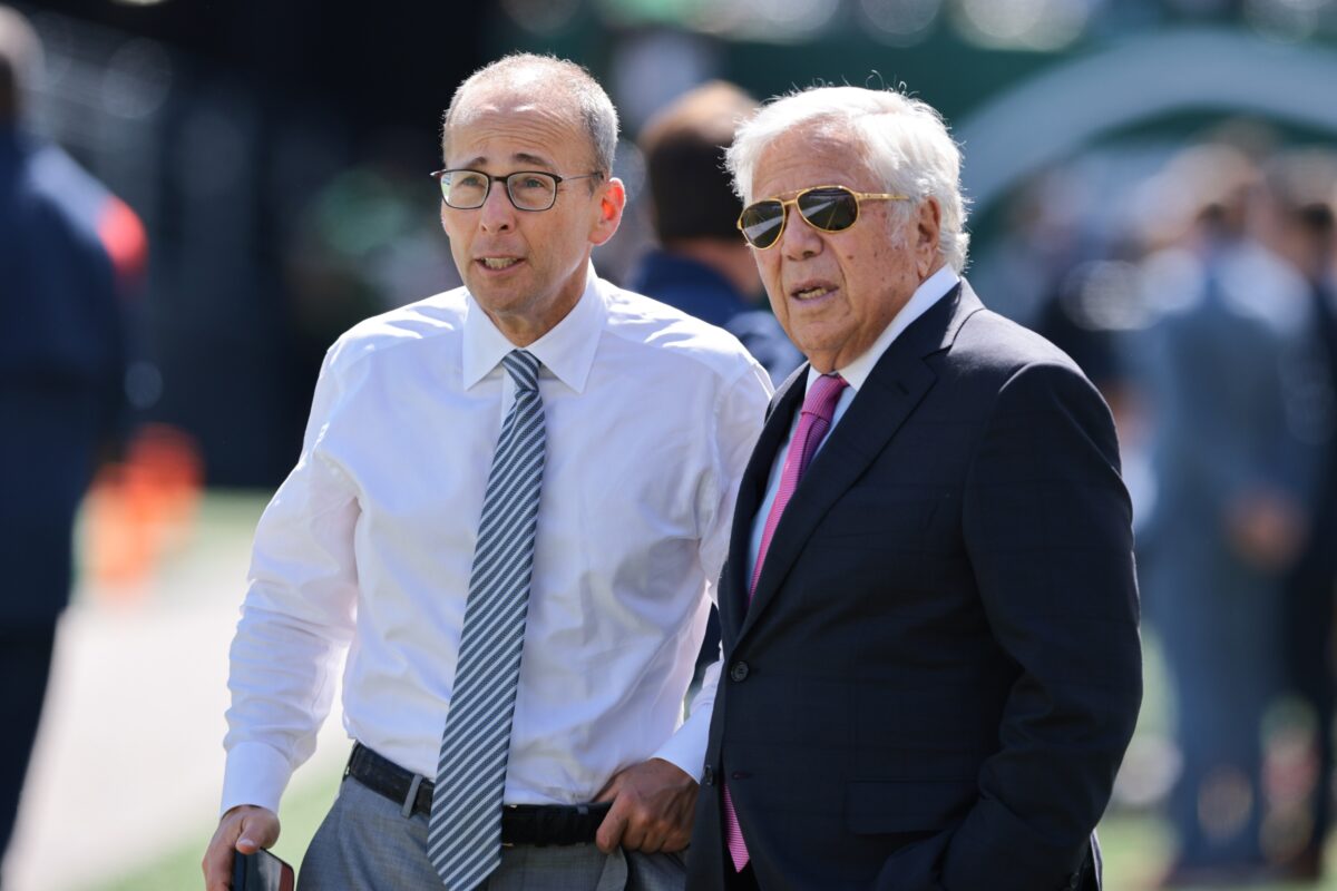 These two plays angered Jonathan Kraft in Patriots loss vs Colts