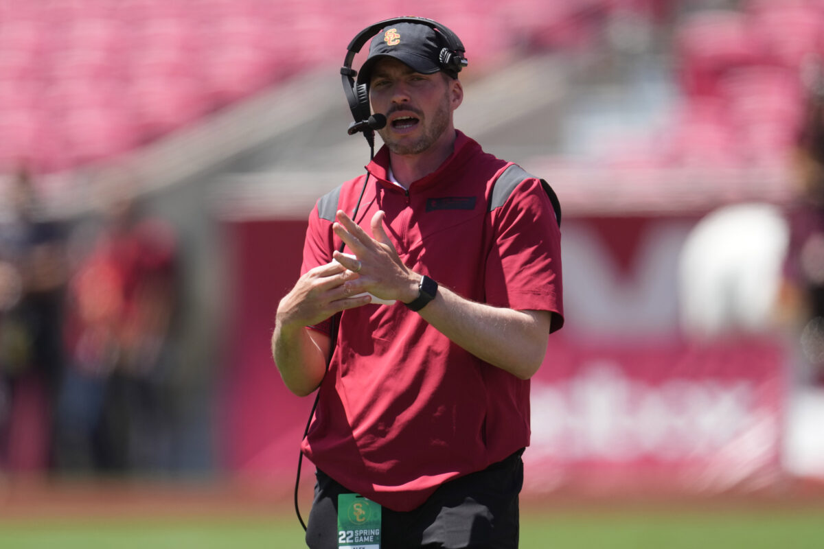 Social media reaction to Alex Grinch being fired by USC and Lincoln Riley