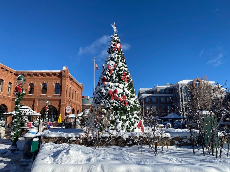 15 of the best Christmas towns in the U.S. for 2023