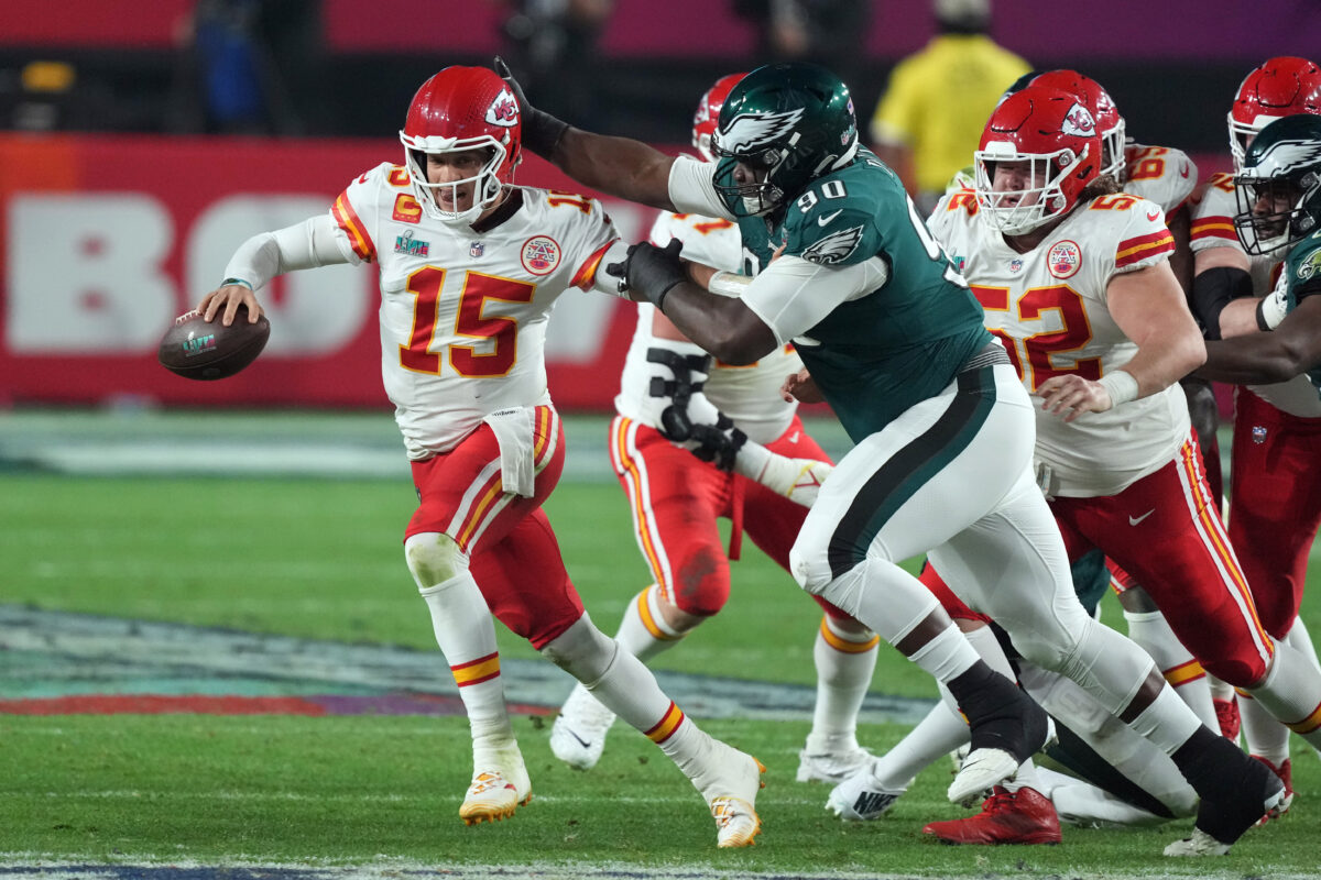 Previewing Kansas City’s Week 11 game vs. Eagles on Chiefs Wire Podcast