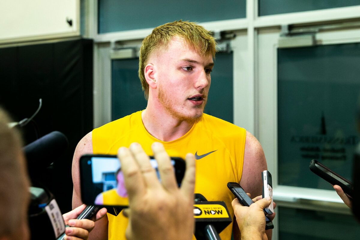 Iowa Hawkeyes 2023-24 Snapshot Profile: Even Brauns