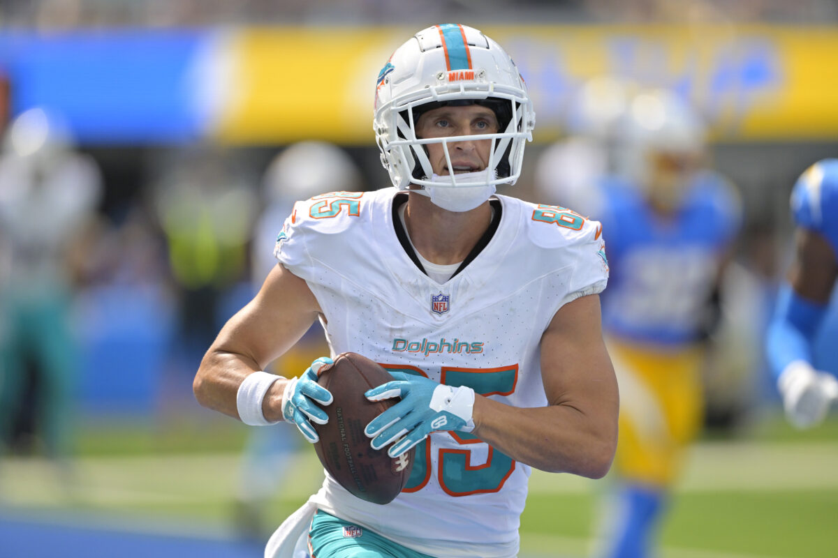 Dolphins activate WR River Cracraft from IR, release CB