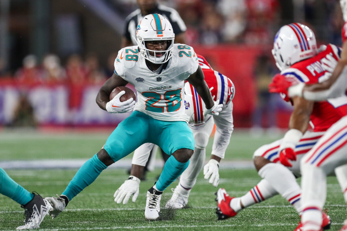 Former Pro Bowl RB says Dolphins RBs are among his favorites to watch