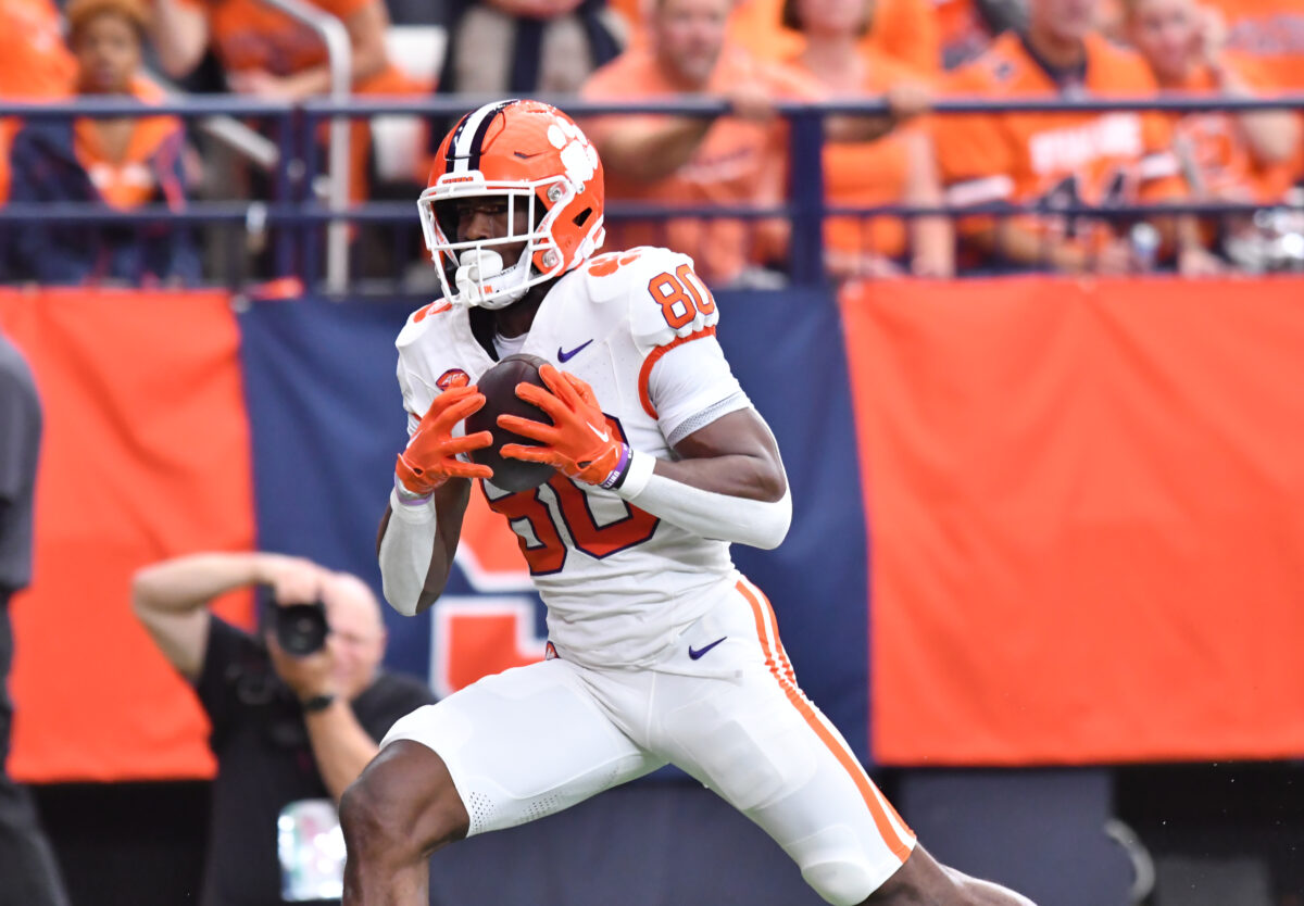 Clemson starting wide receiver enters the transfer portal