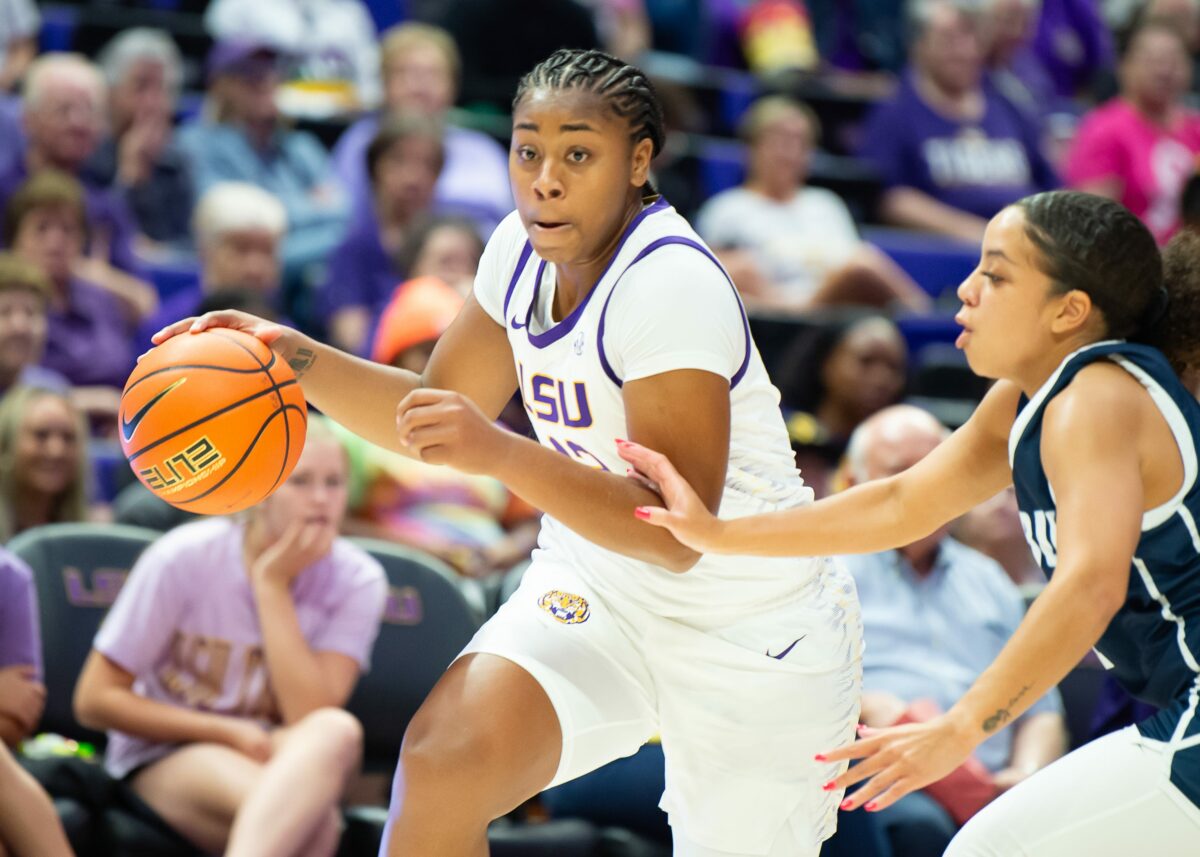 Loyola no match for LSU women’s basketball as Tigers dominate in second exhibition win
