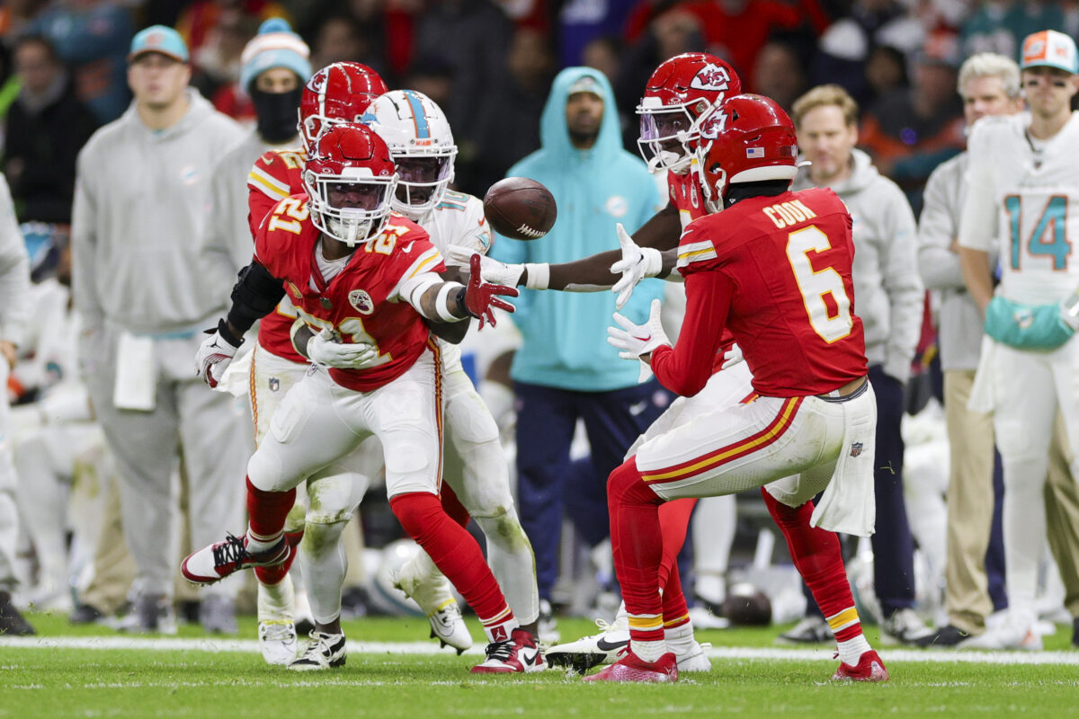 Chiefs DB Bryan Cook reached impressive top speed during fumble return vs. Dolphins