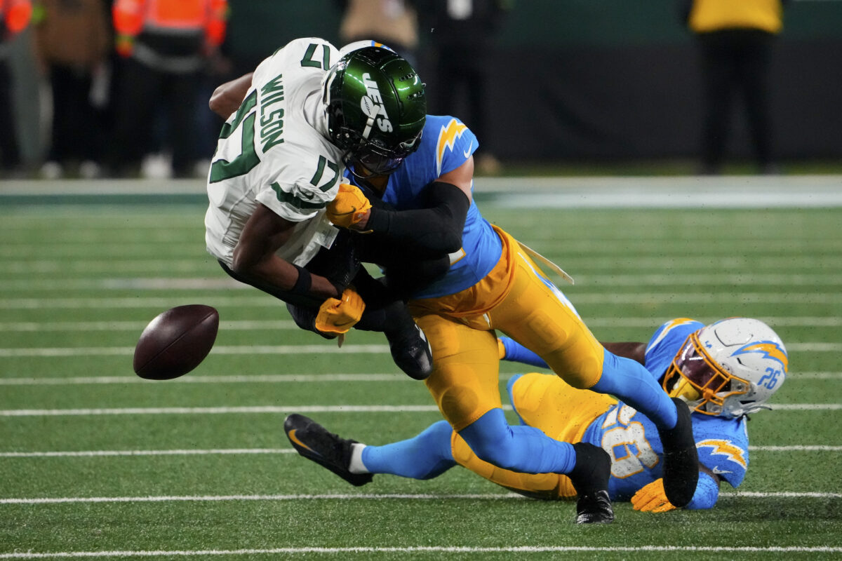 Highlights: Chargers force back-to-back fumbles vs. Jets