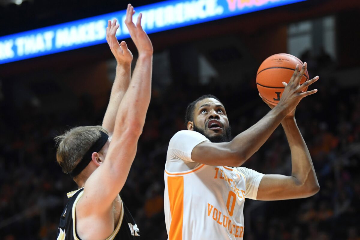 No. 8 Tennessee basketball defeats Wofford