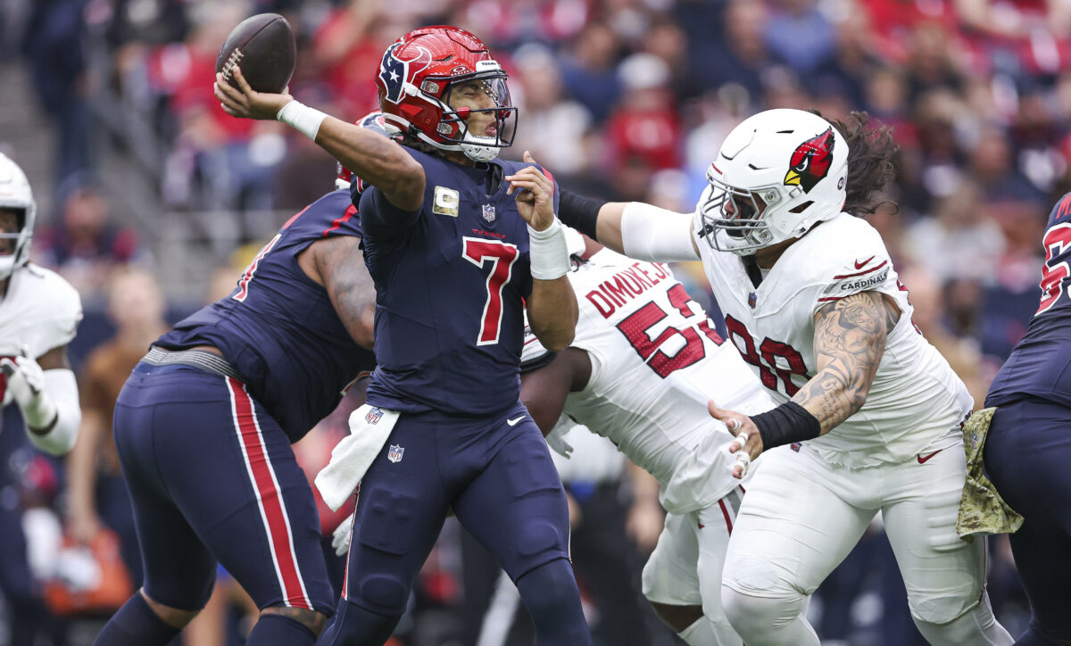 Cardinals’ defense struggles in 1st half vs. Texans