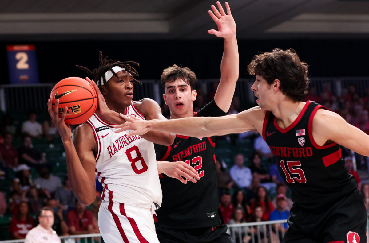 A banger in Bahamas: Arkansas edges Stanford in double overtime