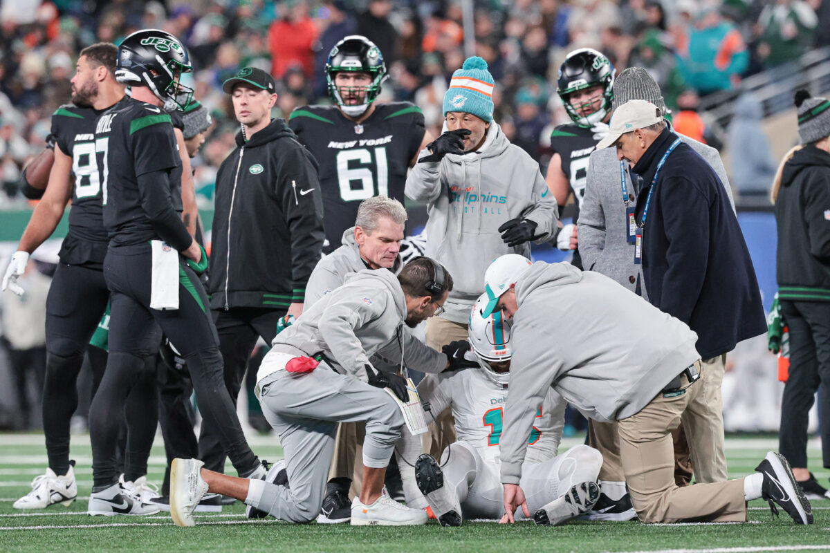 Dolphins players slammed MetLife Stadium’s turf after Jaelan Phillips suffered Achilles injury