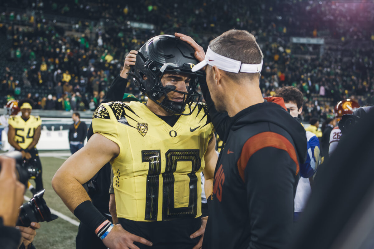 Where Oregon’s offense ranks nationally in key stats following win over USC