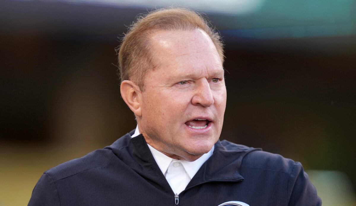 MLB fans crushed Scott Boras’ nonsensical idea of moving the World Series to a neutral site
