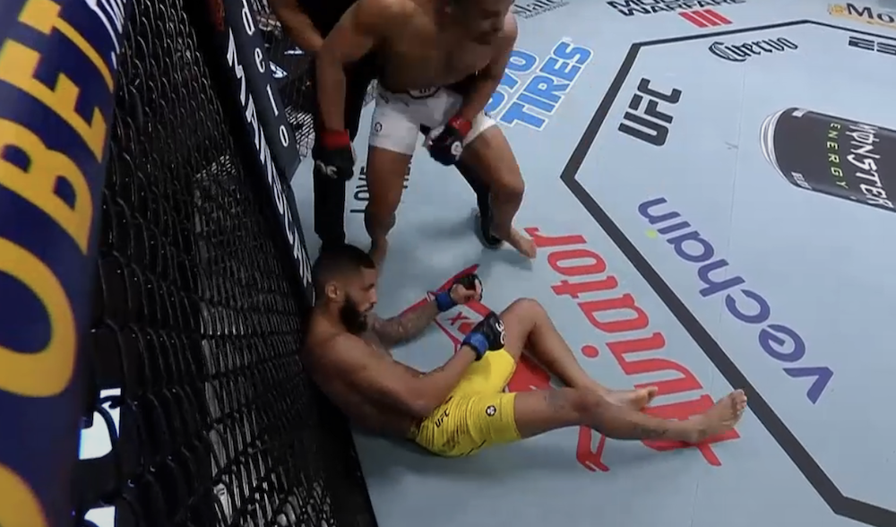 UFC Fight Night 232 video: Jeka Saragih slumps Lucas Alexander with 91-second knockout