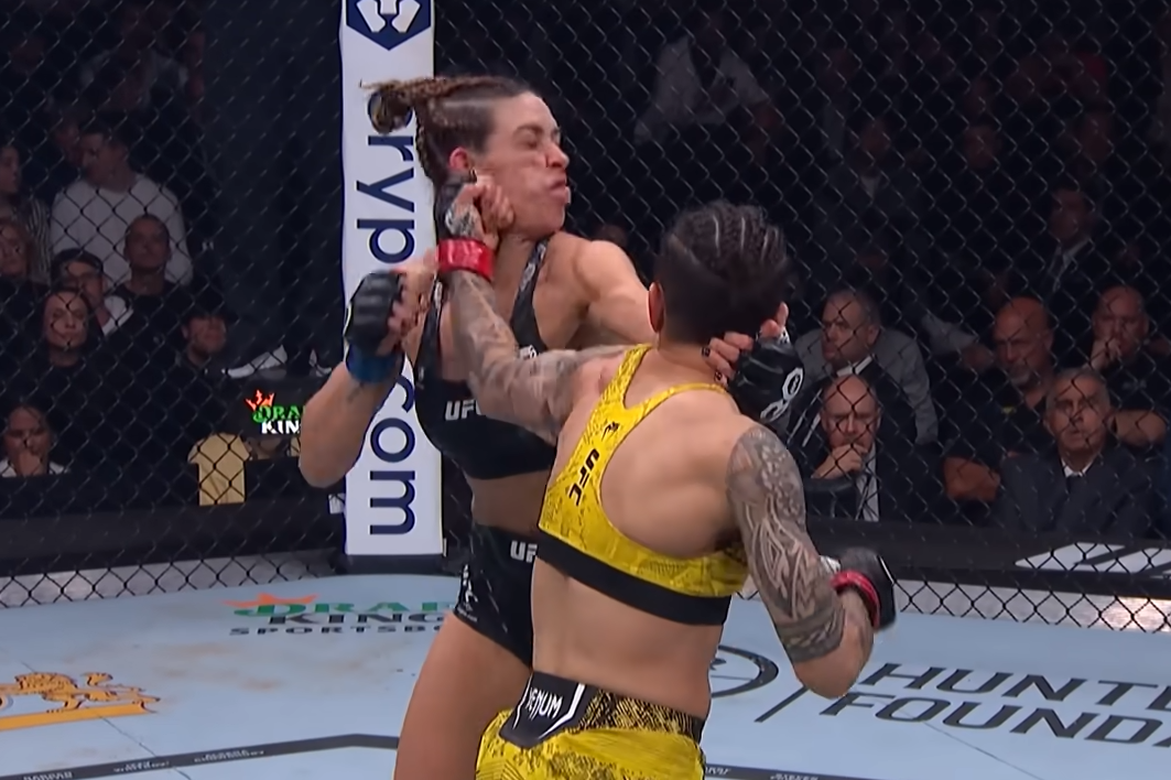 UFC 295 ‘Fight Motion’: Five main-card finishes in super-slow mo