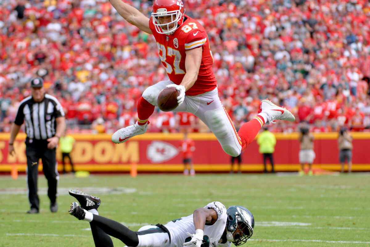 Twitter reacts to Chiefs TE Travis Kelce’s busy weekend with Taylor Swift in Argentina