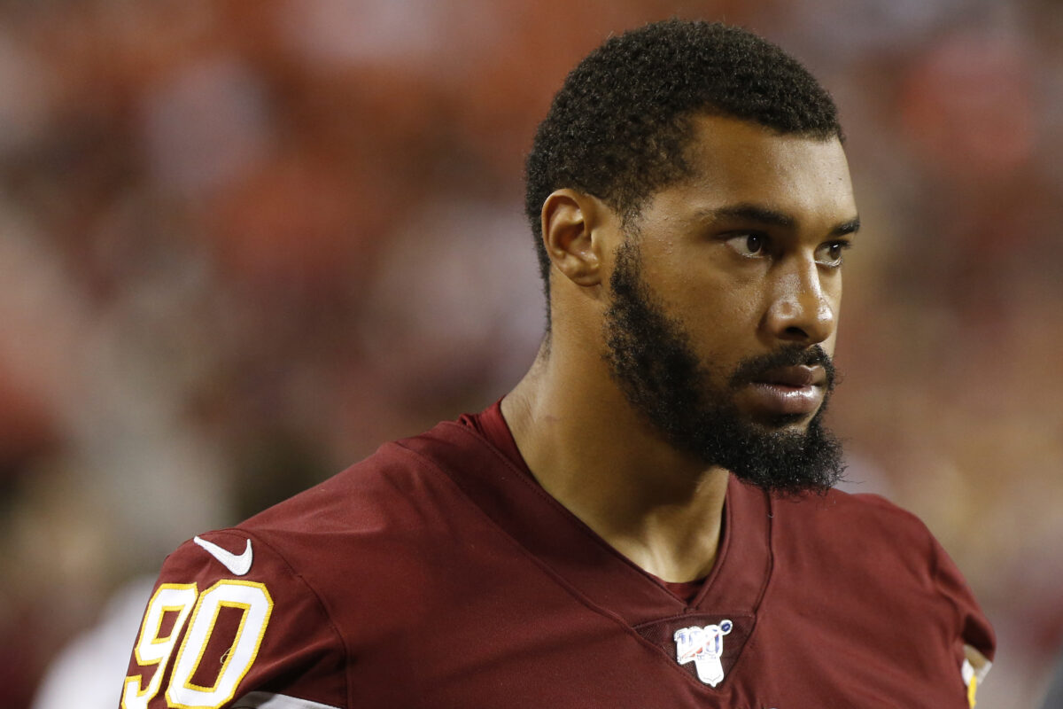 Montez Sweat agrees to 4-year, $98 million contract extension with Bears