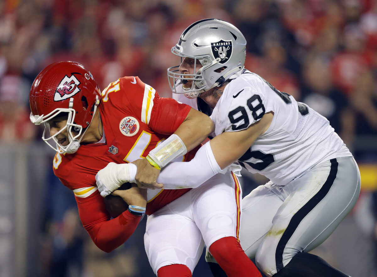 Chiefs QB Patrick Mahomes reveals message to offensive line on sidelines vs. Raiders