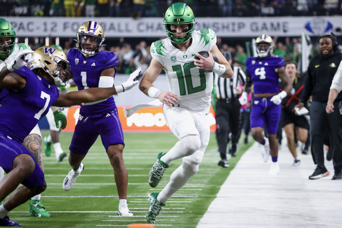 Pac-12 closes with highest-rated game in conference history with Oregon vs. Washington