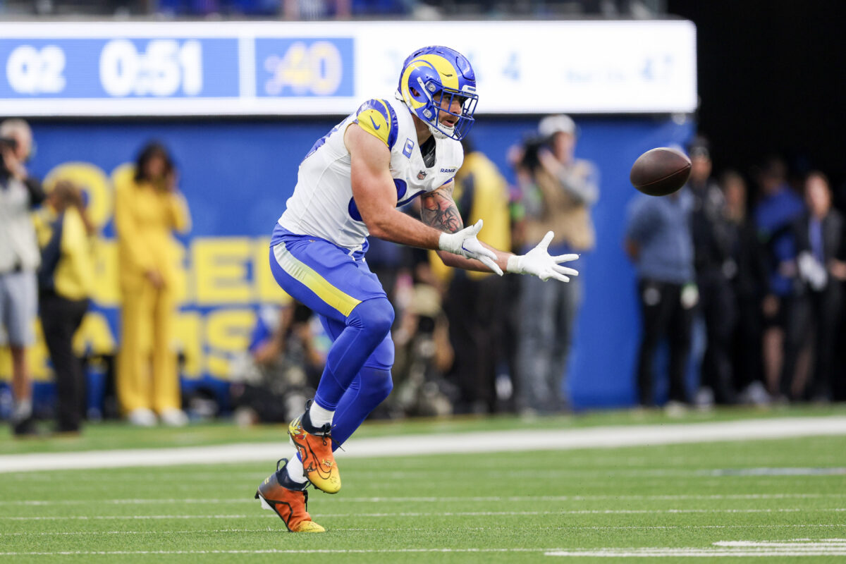 Rams hope to get Tyler Higbee back this week: ‘That’s the expectation’