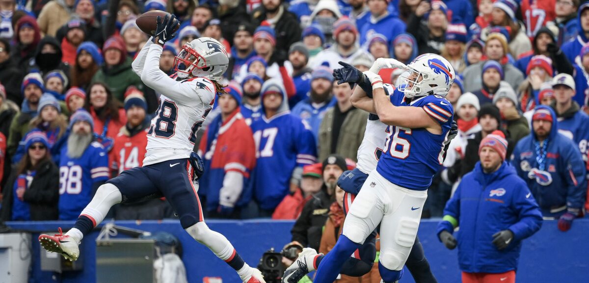 Studs and duds in Patriots’ New Year’s Eve loss to Bills