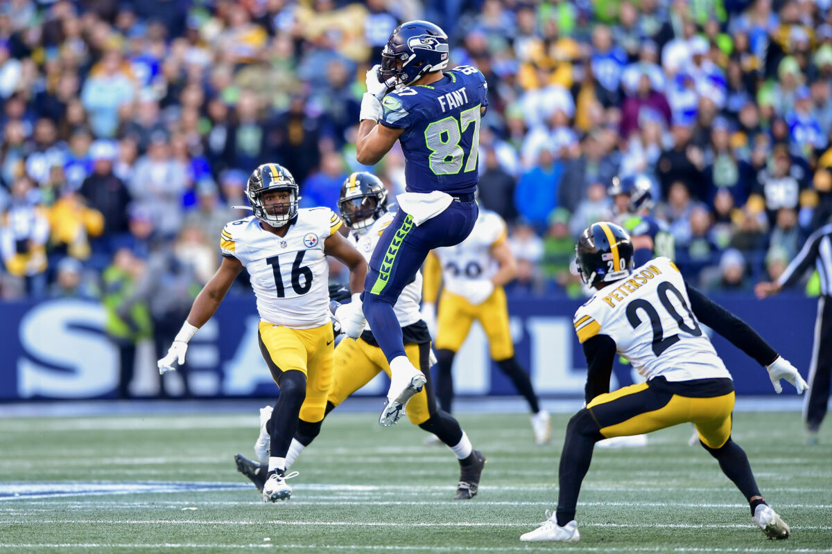First half highlights: Seahawks trail Steelers 17-14