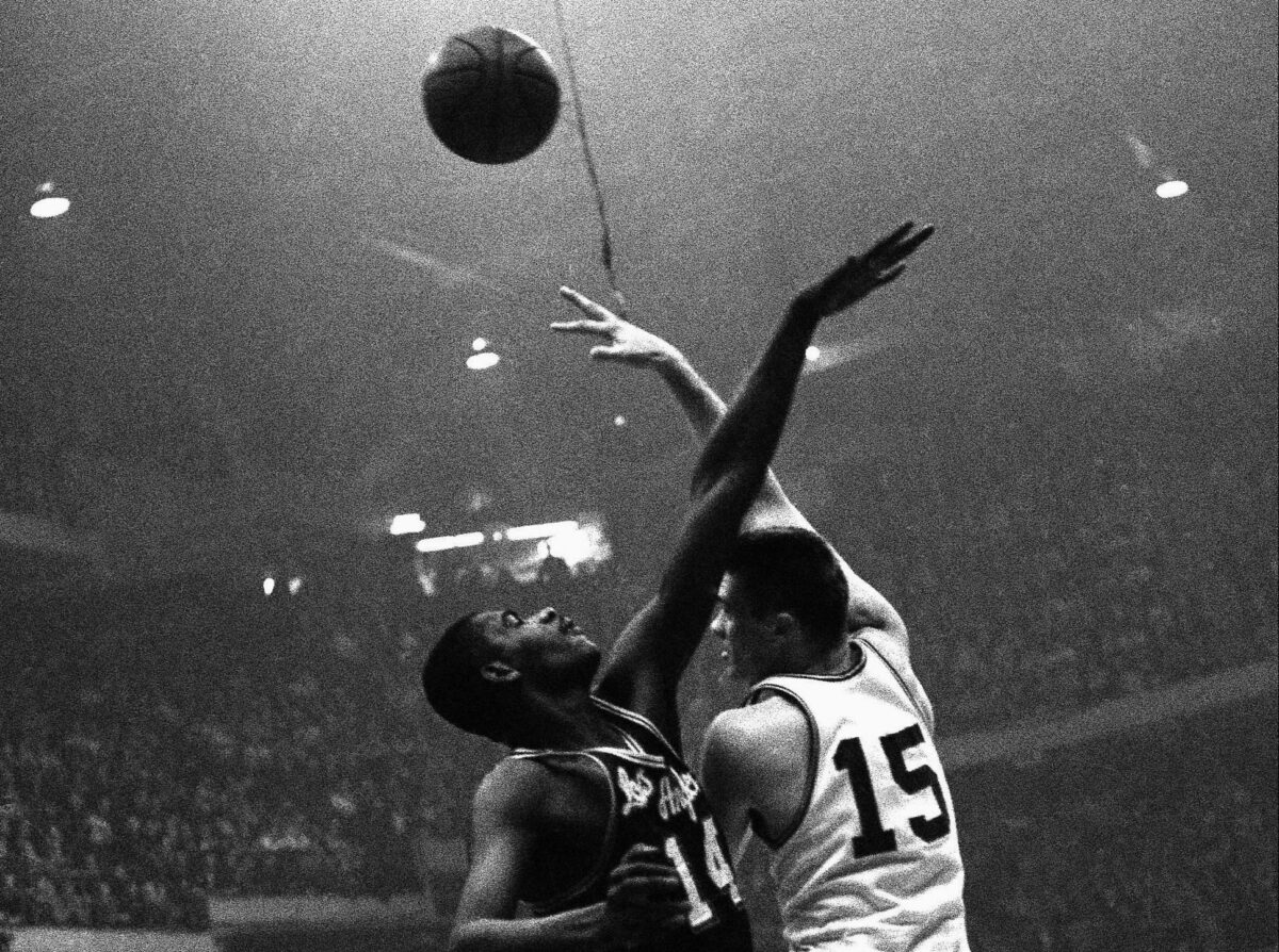 On this day: Boston legend Tommy Heinsohn scores 45 on Christmas Day