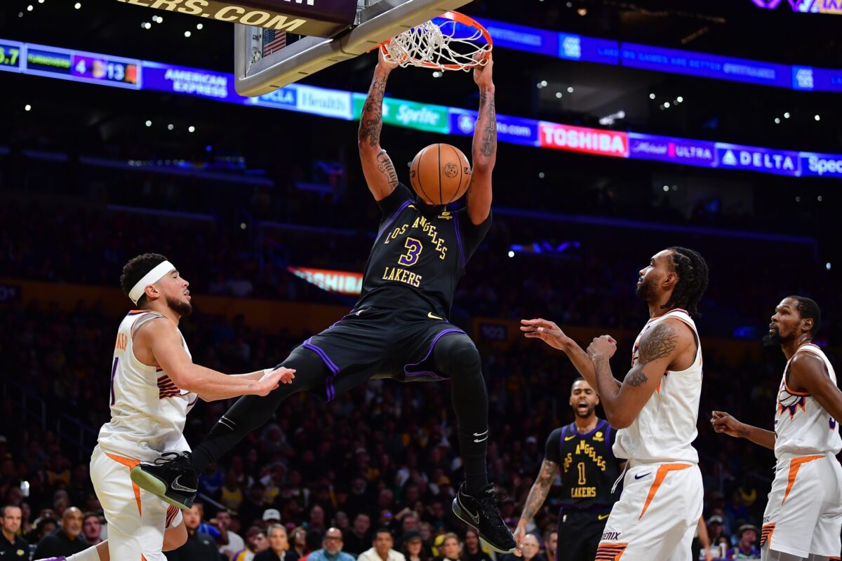 LOOK: Anthony Davis dunks vs. Suns and other pictures of the day in the NBA