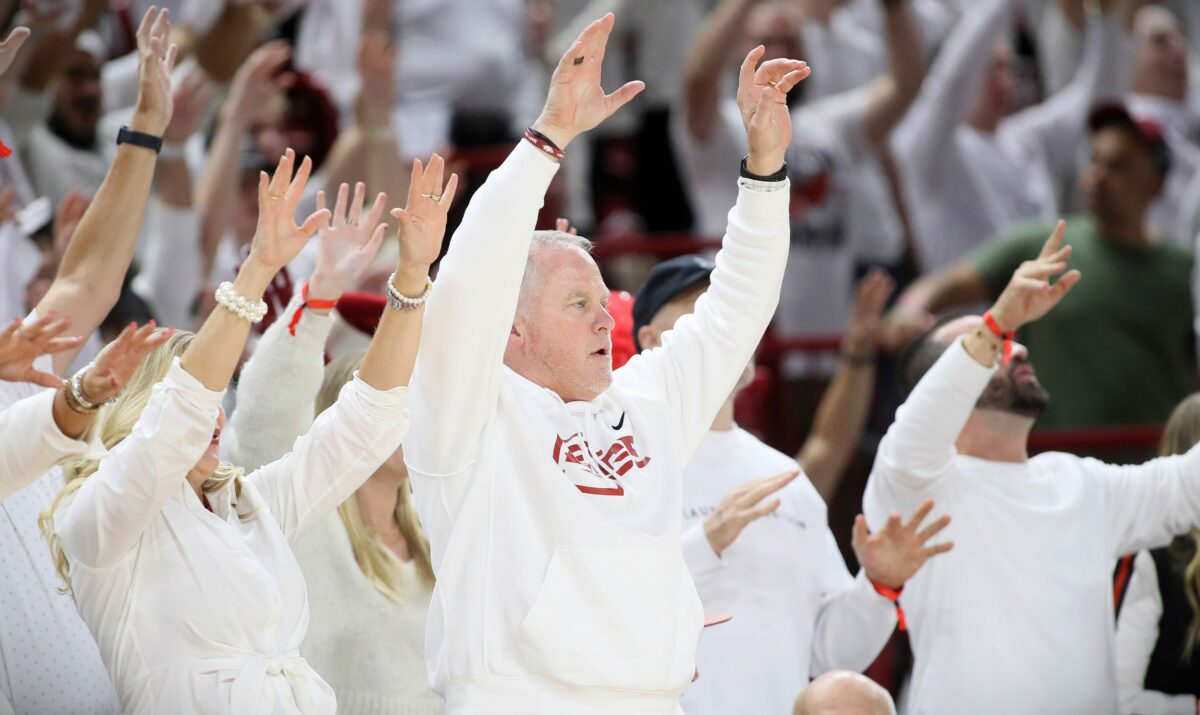 Razorback student-athletes reach record academic success for third straight year
