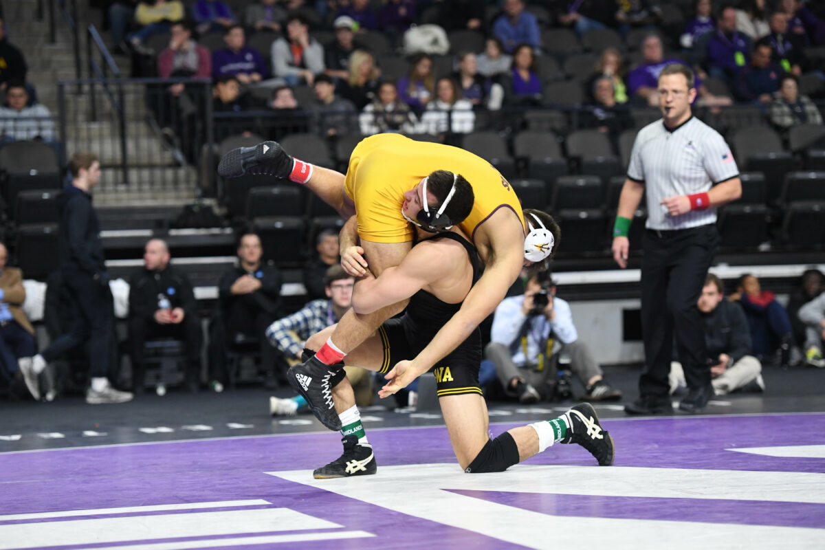 How to watch Midlands Championships collegiate wrestling tournament on B1G+