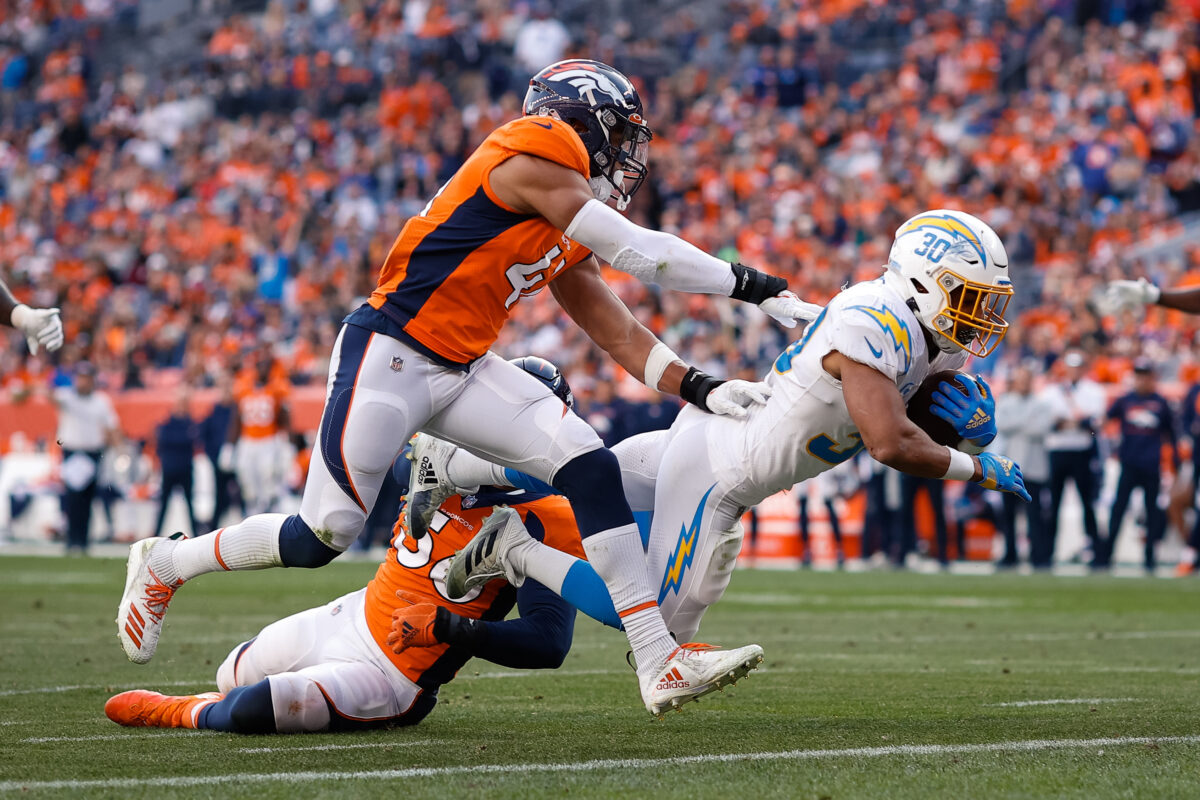 Who are the experts taking in Chargers vs. Broncos?