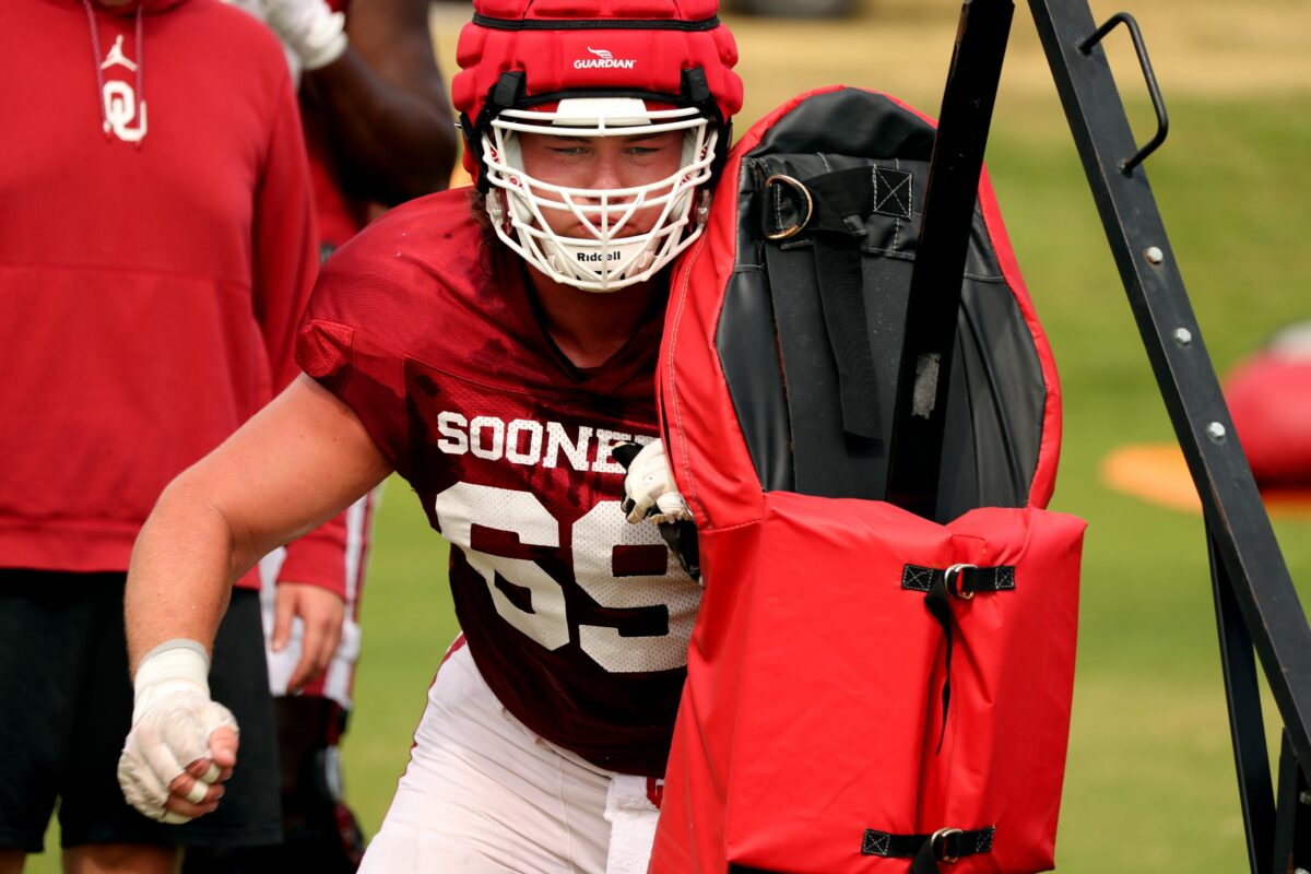 Sooners offensive lineman Nate Anderson enters the transfer portal