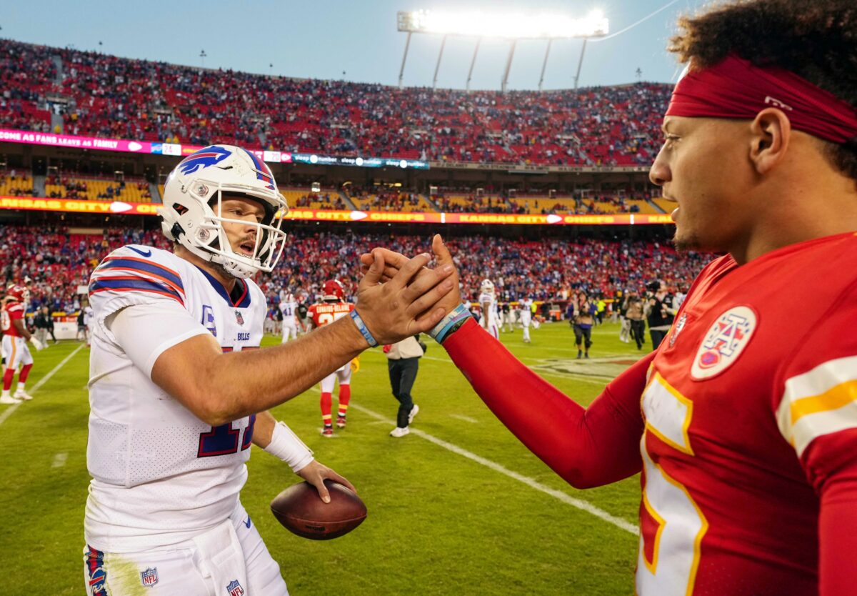 Previewing Kansas City’s Week 14 game vs. Bills on Chiefs Wire Podcast