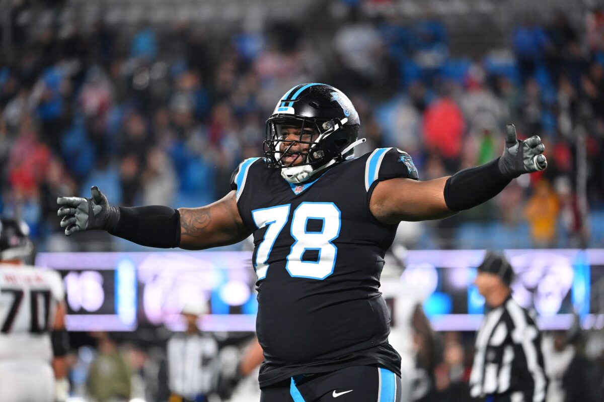 Raiders add former Panthers NT Marquan McCall to practice squad
