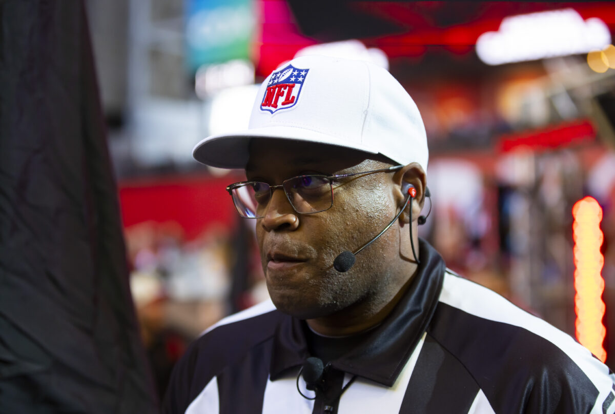 Ron Torbert’s officiating crew is out of control in Falcons-Jets game