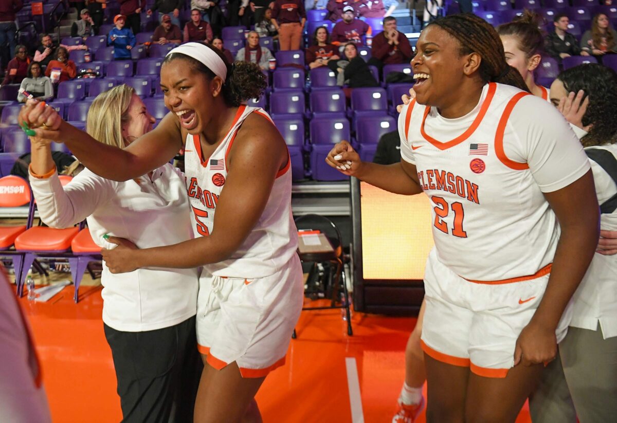 Clemson’s Amari Robinson named ACC Player of the Week