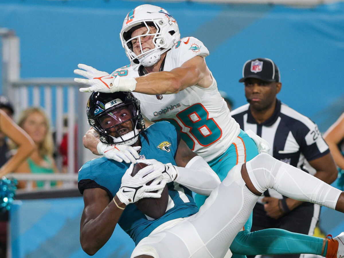 Dolphins elevate rookie DB for Week 15 vs. Jets