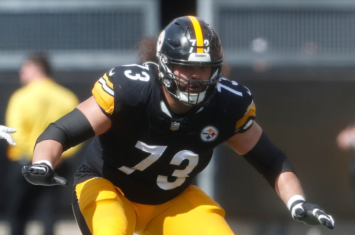 Steelers vs. Patriots: No OL elevation bodes well for Isaac Seumalo, Mason Cole