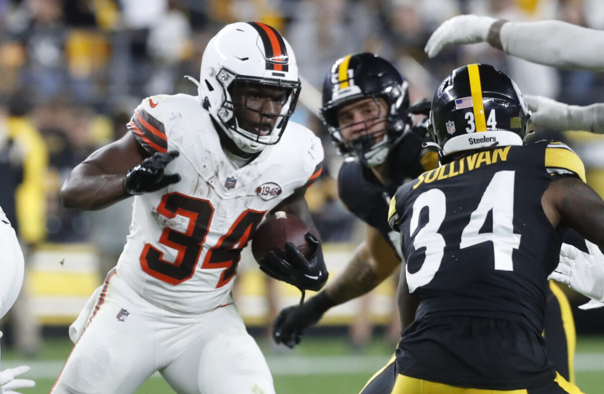 Uniform Matchup: Browns will be in the all whites for primetime football vs. Jets