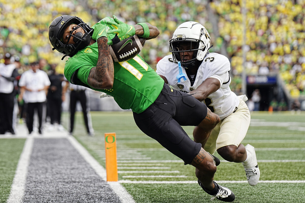 Predicting which Oregon Ducks will declare for 2024 NFL Draft or return to Eugene