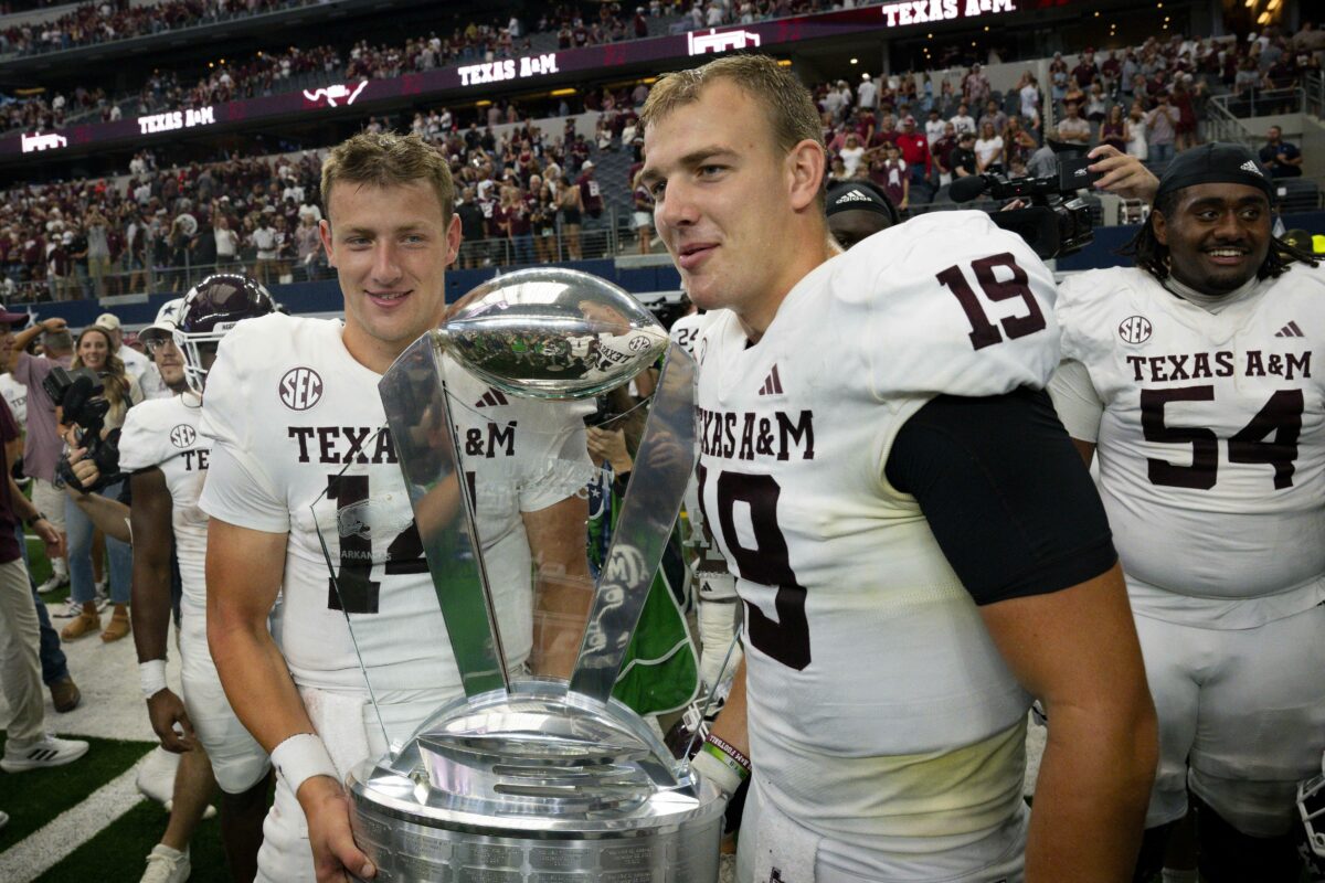 Report: Texas A&M TE Jake Johnson expected to join brother Max with transfer to North Carolina