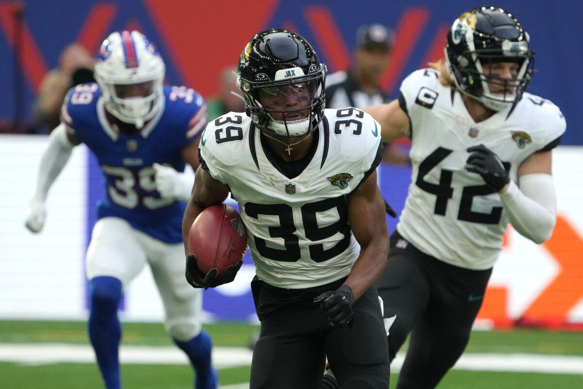 Jaguars open Jamal Agnew’s 21-day window to return from IR