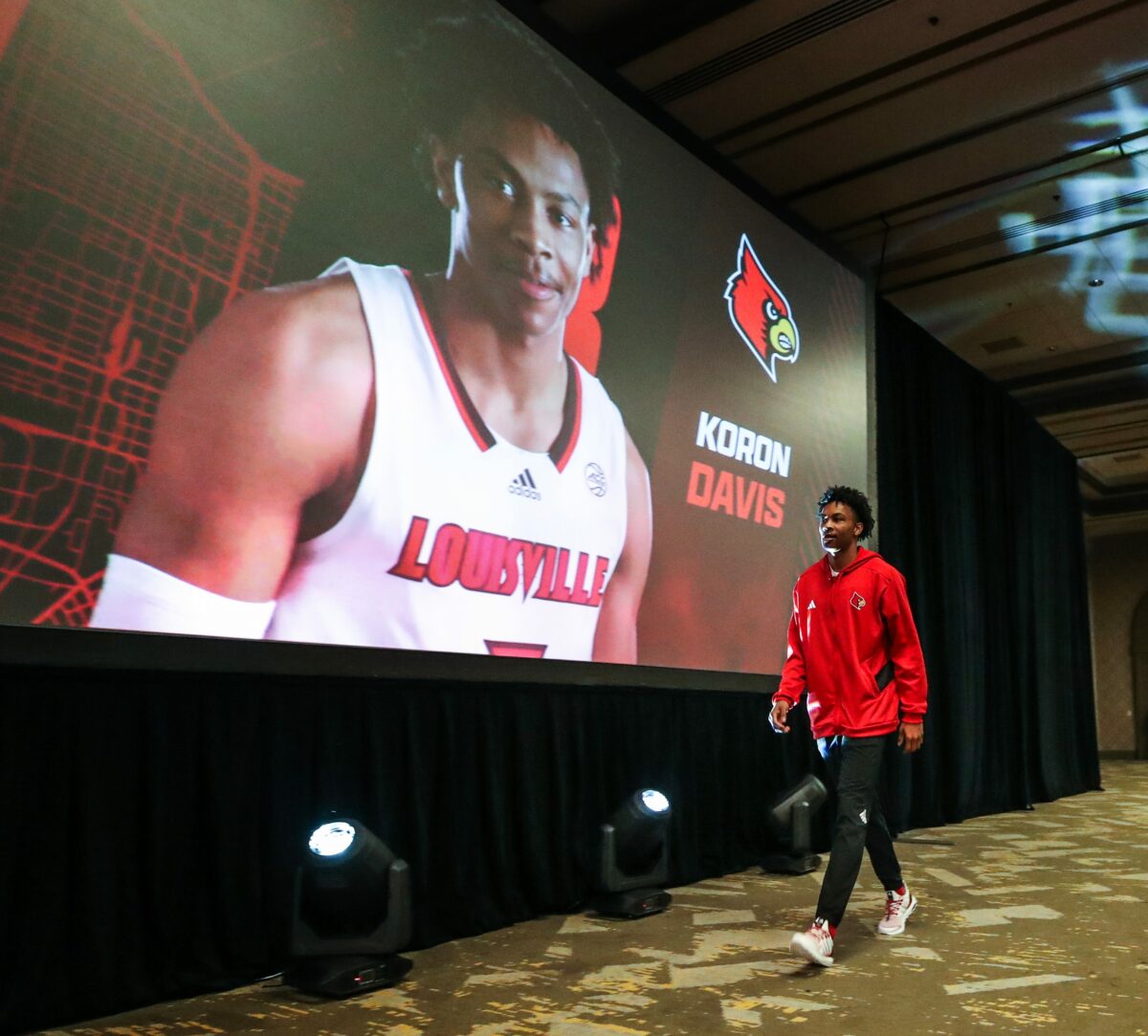 Everything we know about Louisville’s bizarre dismissal of Koron Davis after his refuted transfer report
