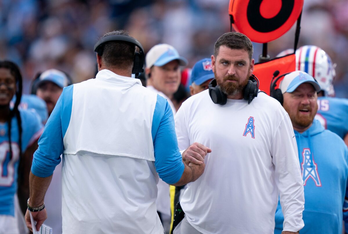 Titans’ Mike Vrabel has unacceptable answer for Tim Kelly’s play-calling