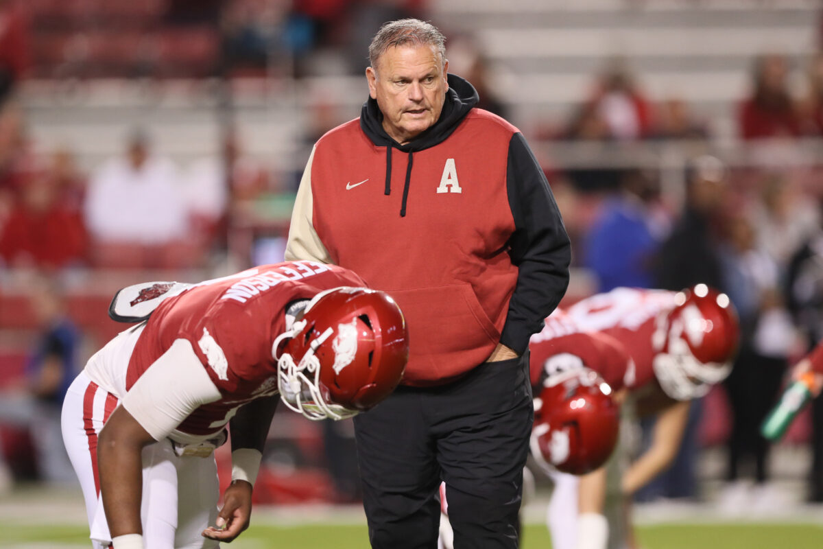 Kennedy officially out as Arkansas offensive line coach