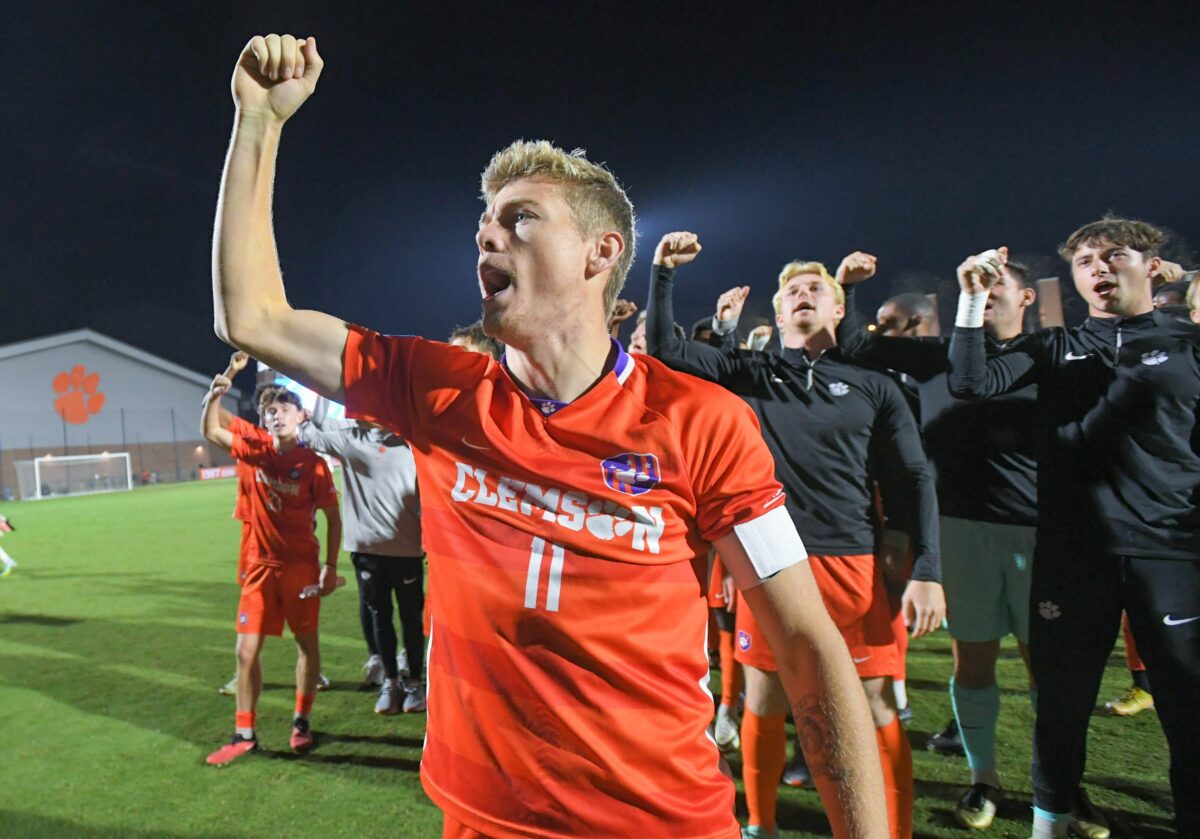 Clemson takes down Stanford to advance to the College Cup
