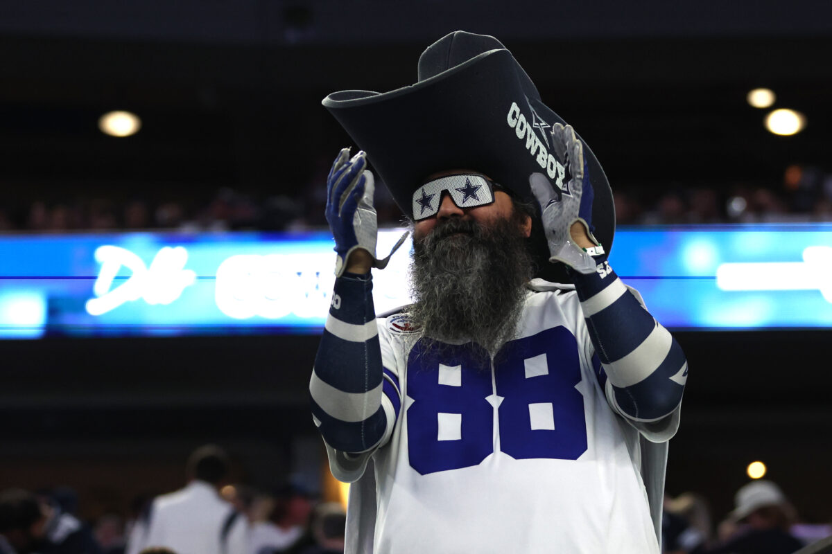 Cowboys can join ’80, ’81 clubs with this rare distinction; playoff success not guaranteed